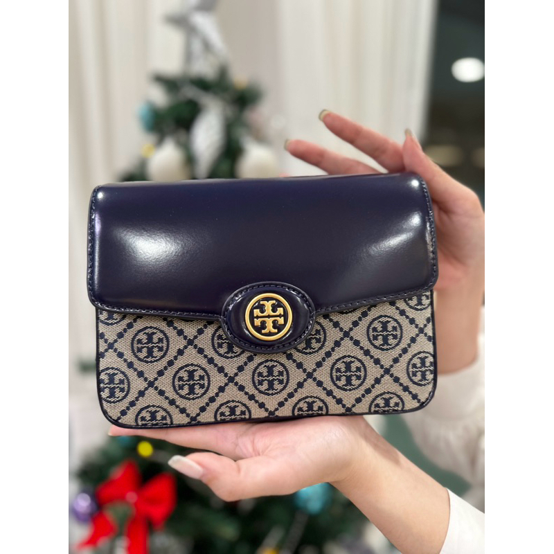 Tory burch Robinson T Monogram Convertible Shoulder Bag ของแท้ 100%