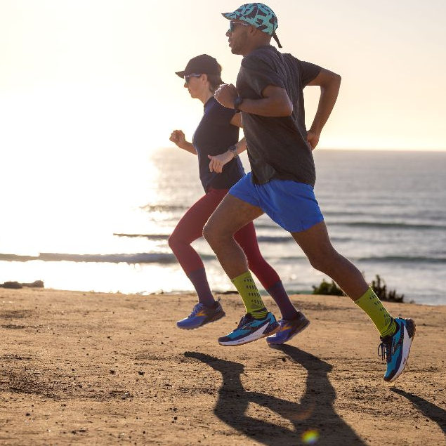 INJINJI ถุงเท้าวิ่งแยกนิ้ว ผู้หญิง WOMEN’S ULTRA RUN MIDWEIGHT CREW COOLMAX SUNFLOWER รุ่นอัลตร้า สีเหลือง ยาว ข้อเท ราคา ถูกที่สุด ดีลบีเคเค แกลเลอรีภาพที่ 3