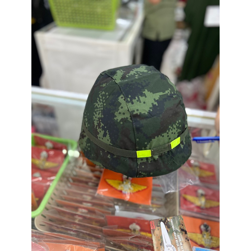 ผ้าคลุมหมวกแบบหูเรียบไม่มีออฟชั้นไม่รวมสายรัดสะท้อนแสงลายดิจิตอลใหม่