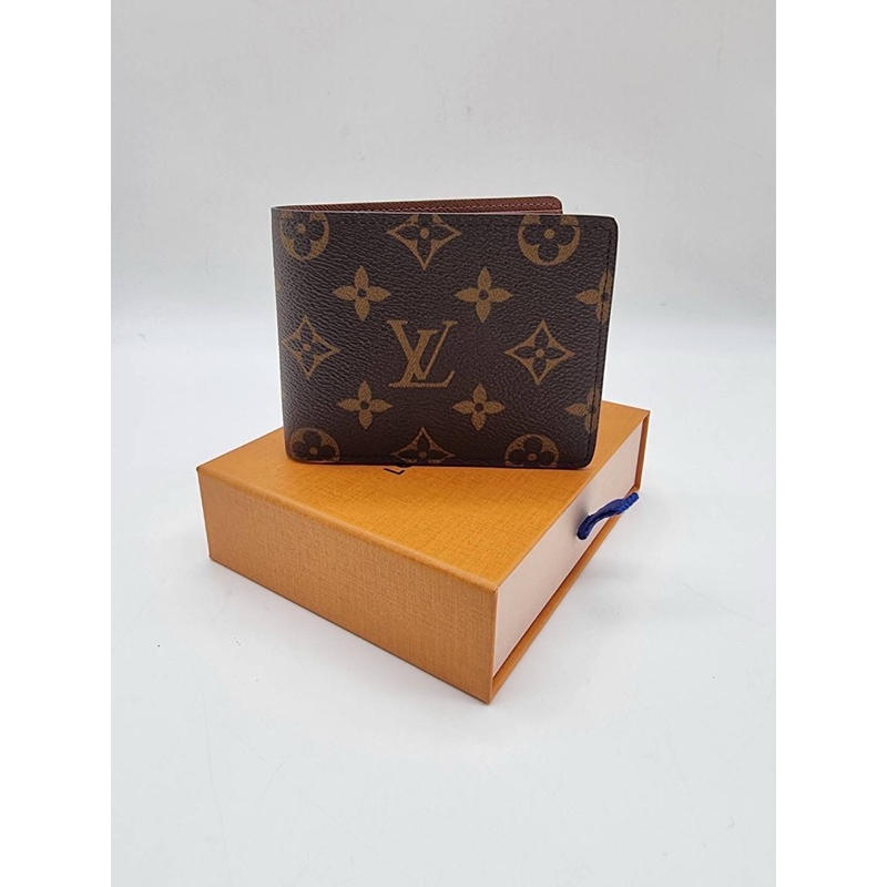 🆕New! Lv Multiple Eclipse wallet Monogram wallet (❗️เช็คสต็อคก่อนสั่งอีกทีนะคะ)