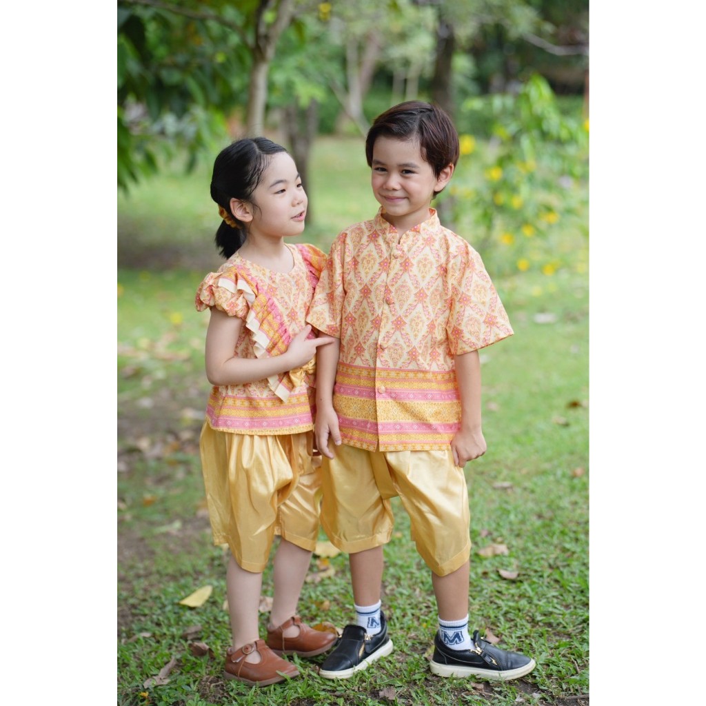 ชุดไทยเด็กชาย สีเหลือง