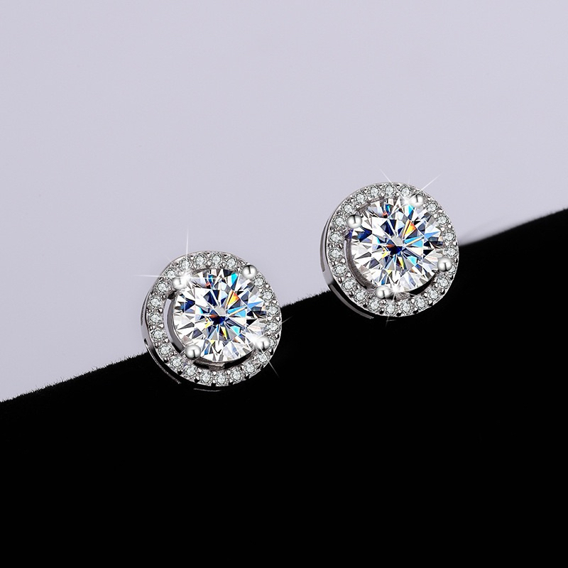soraya ต่างหูฝังเพชร Moissanite (โมอีส) พร้อมใบเซอร์GRA เงินแท้ 92.5%
