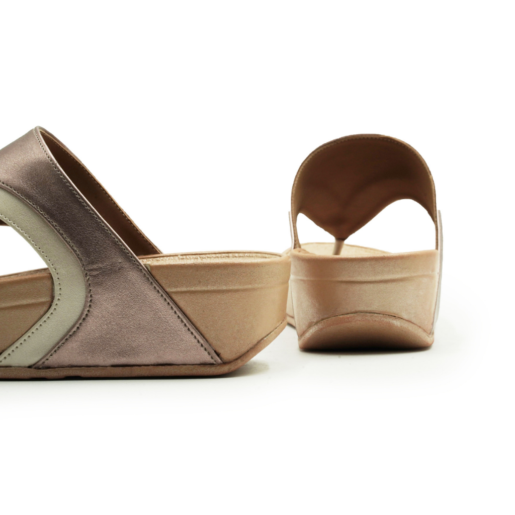 SENSO รองเท้าคอมฟอร์ทหนังPU ซับPU แบบคีบสีสลับ (COMFORT) J77406