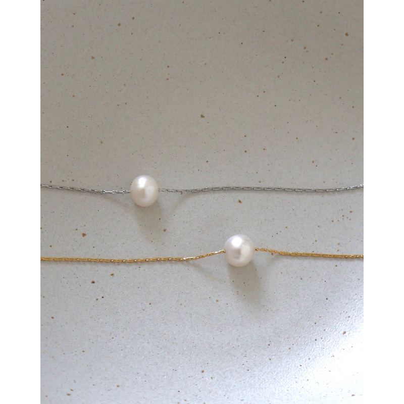A.piece สร้อยมุกแท้ [Titanium steel] Simply classic collection : Freshwater pearl necklace