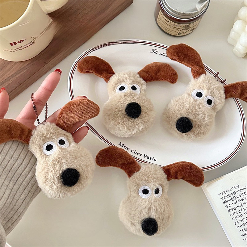 blinkgirl พร้อมส่ง น้องหมา Gromit น่ารักๆ มีทั้งแบบเข็มกลัดและพวงกุญแจ