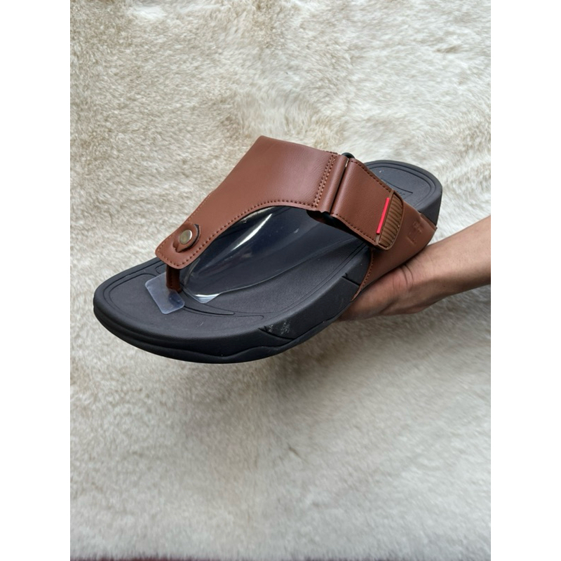 รองเท้า Fitflop แบบ หูดีของผู้หญิงผู้หญิงผู้ชายใส่ได้มีไซด์ 40 ถึง 44 สนใจกดสั่งสั่งซื้อได้จ้า