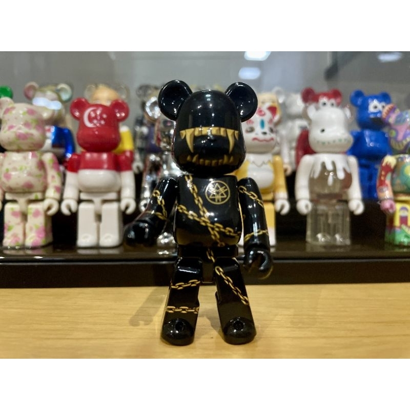 (ของแท้) BE@RBRICK 100% Series 32 Rare Secret: LONG x Mishka (bearbrick)