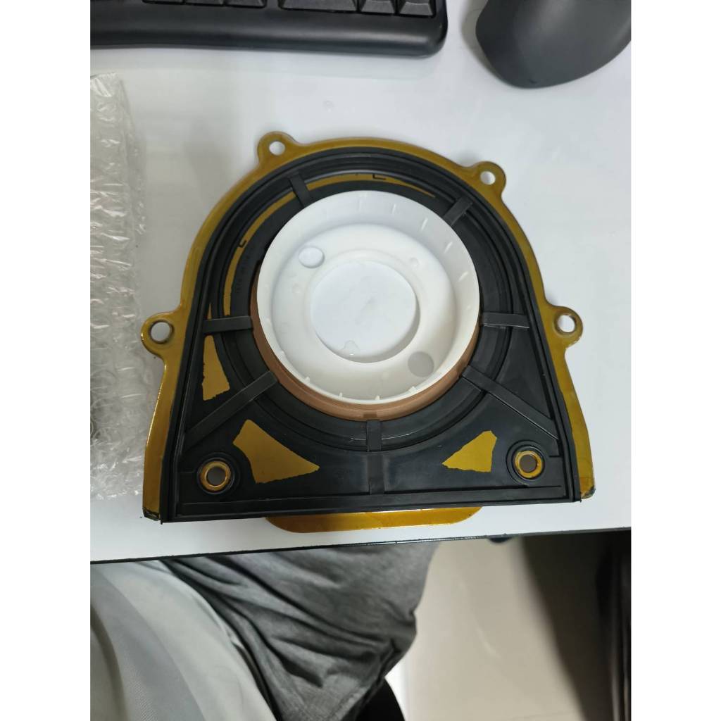 ซีลท้ายเครื่อง(CRANKSHAFT Rear oil seal) Ford Focus MK2/2.5 เครื่อง 1.8/2.0 เบนซิน,Mazda 3 BL/BK เครื่อง 2.0