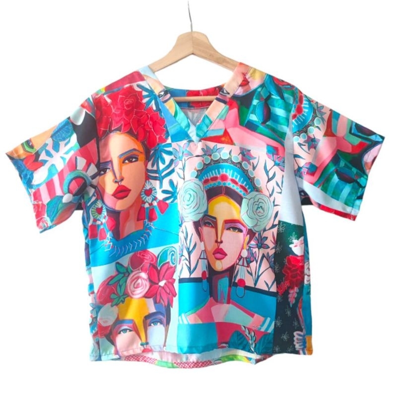 SALEเสื้อคอวี แขนสั้น ทรงเบสิค ผ้าลินินอินเดียลายหน้าคน ไซส์42" 44" และ 46" ใส่สบาย แห้งเร็ว ไม่ต้องรีด