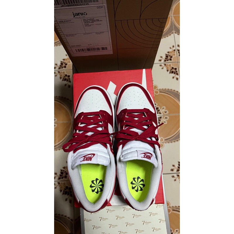 NIKE DUNK LOW NEXT NATURE  WHITE GYM RED มือ1