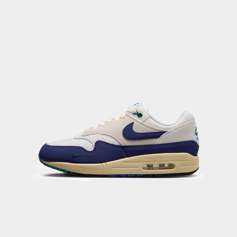 รองเท้า Nike Air Max 1 ของแท้ ป้ายไทย