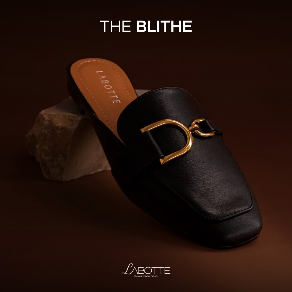 The Blithe in Black - Labotte.bkk รองเท้าแตะ รองเท้า Slip-on (806)