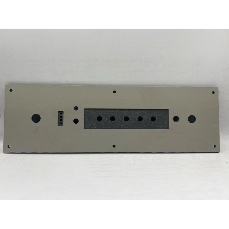 เพลทTb21 ไม่ย้าย(ช่อง5*25)สีดำวัตแบตเม็ดไฟคอมโพสิตหนา3มิล สวิตช์เปิดปิด 12มิล /Dc11 มิล