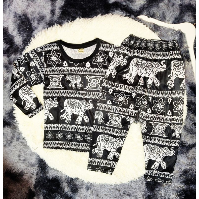 ชุดเด็กลายช้าง ผ้าไมโครแขนยาว-ขายาว