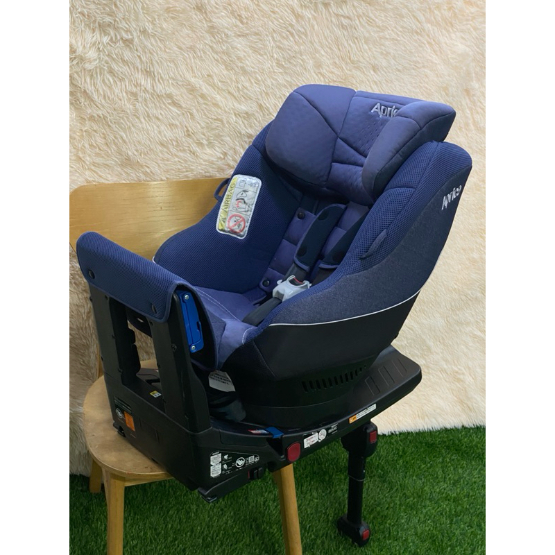 Aprica cururila isofix