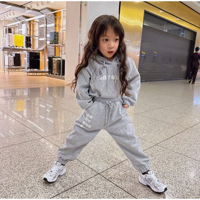 Coatover Kid New ~ airport look set Size 110