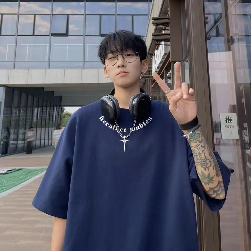 เสื้อผ้าเกาหลี สะดวกสบาย เสื้อยืดชาย oversize คอกลม ทิเบตสีฟ้า แขนสั้น M-2XL