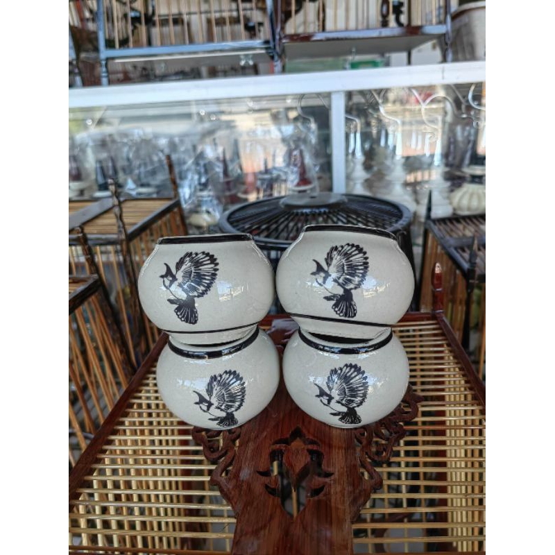 แก้วเซรามิกลายนกกรงหัวจุกขนาดกลาง คละสี คละลาย จำนวน 2 คู่