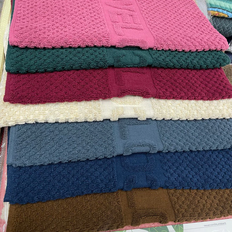 เช็ดเท้าเกรดโรงแรมcotton%Made in Thailand