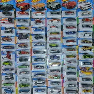 (กล่องเซอร์ไพรส์) โมเดลรถเหล็ก Hot wheels คละแบบ ไม่ซ้ำมีมากกว่า 500แบบ ลิขสิทธิ์แท้ รถของเล่น