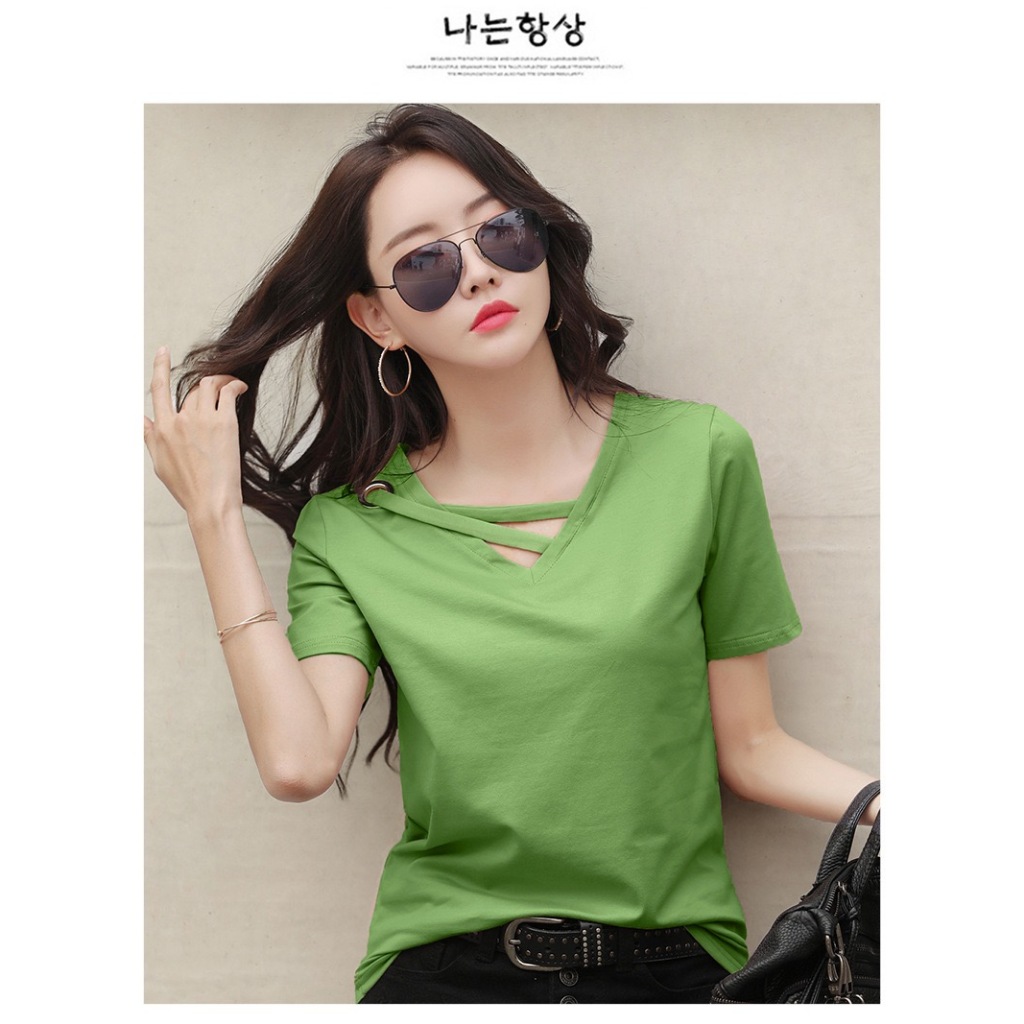 เสื้อยืดแฟชั่นผู้หญิง แขนสั้น คอวี สีพื้น ผ้านิ่ม สวมใส่บาย - รูปที่ 4