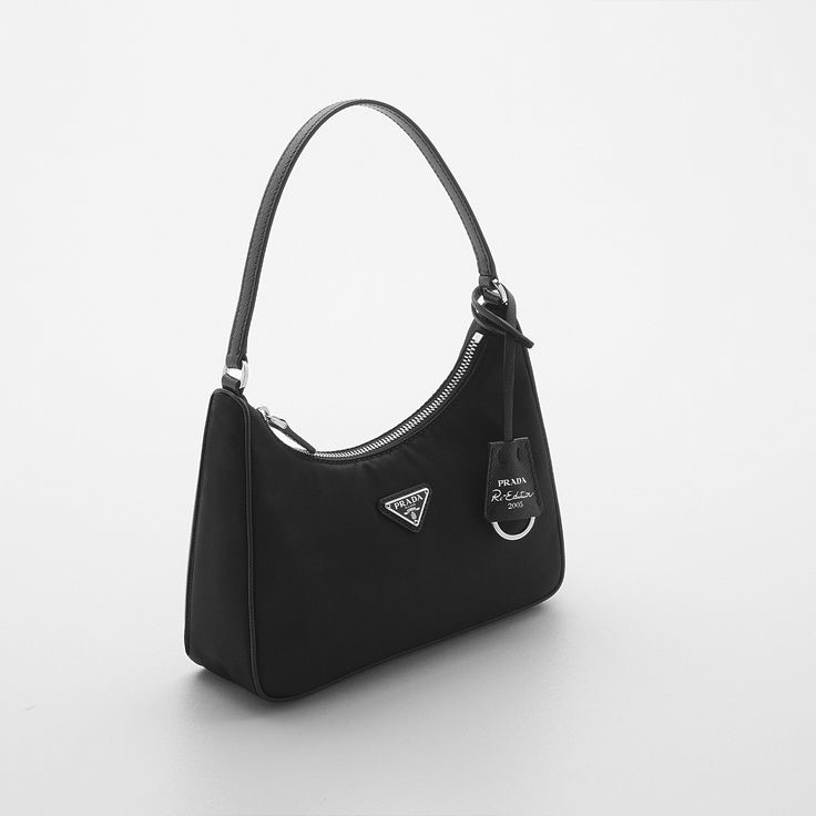 พร้อมส่ง กระเป๋า The Re-Edition 2000/2005 Nylon Mini Bag (ลิ้งค์ใหม่ ลิ้งค์เก่าโดนลบ)