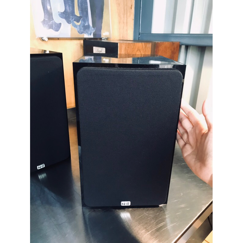 ลำโพง NHT SuperOne 2.1 Bookshelf Loundspeaker [pair] มือสอง