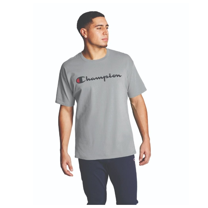 CHAMPION MEN - US เสื้อยืดแขนสั้นผู้ชาย-ไซส์ยุโรป CLASSIC GRAPHIC T-SHIRT GT23HHS22 Y06794-806
