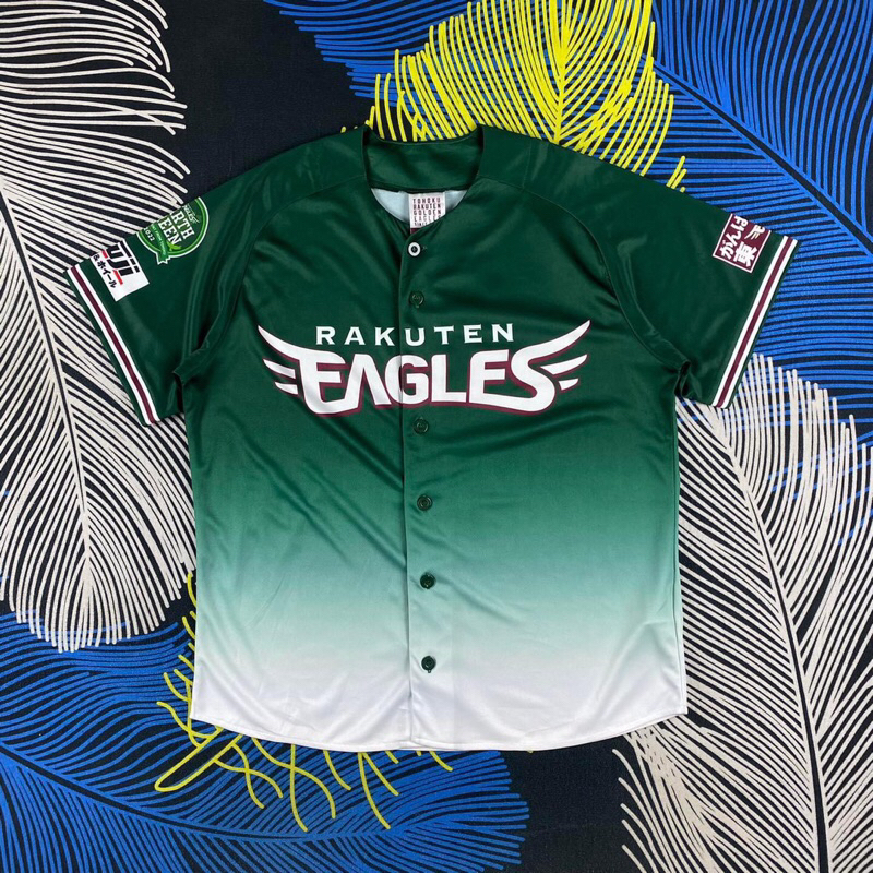 เสื้อเบสบอล ทีม Rakuten Eagles 🦅 มือสอง ทีมดังจากญี่ปุ่น สีหายาก  ▪️แบรนด์ -  RAKUTEN  ▪️รอบอก   44 