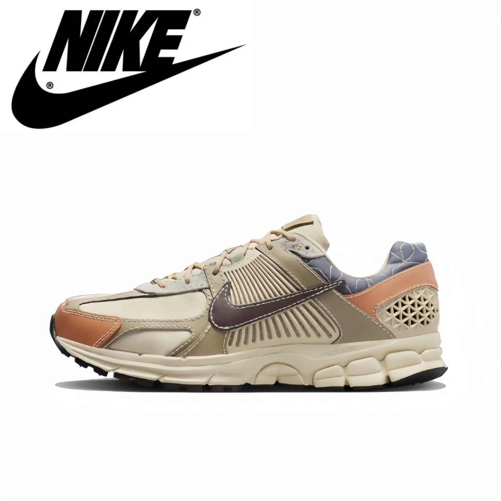 Nike Air Zoom Vomero 5 สีน้ำตาล（ของแท้ 100 %）รองเท้าผ้าใบ ผู้ชาย ผู้หญิง รูปแบบ รองเท้า
