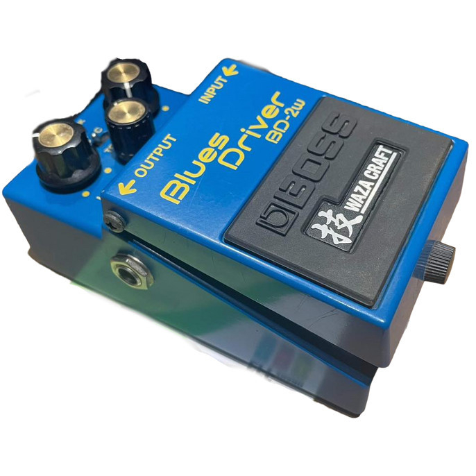 เอฟเฟคกีตาร์มือสอง Boss BD-2W Blues Driver Waza Craft  สภาพพร้อมใช้งาน เกรด A+