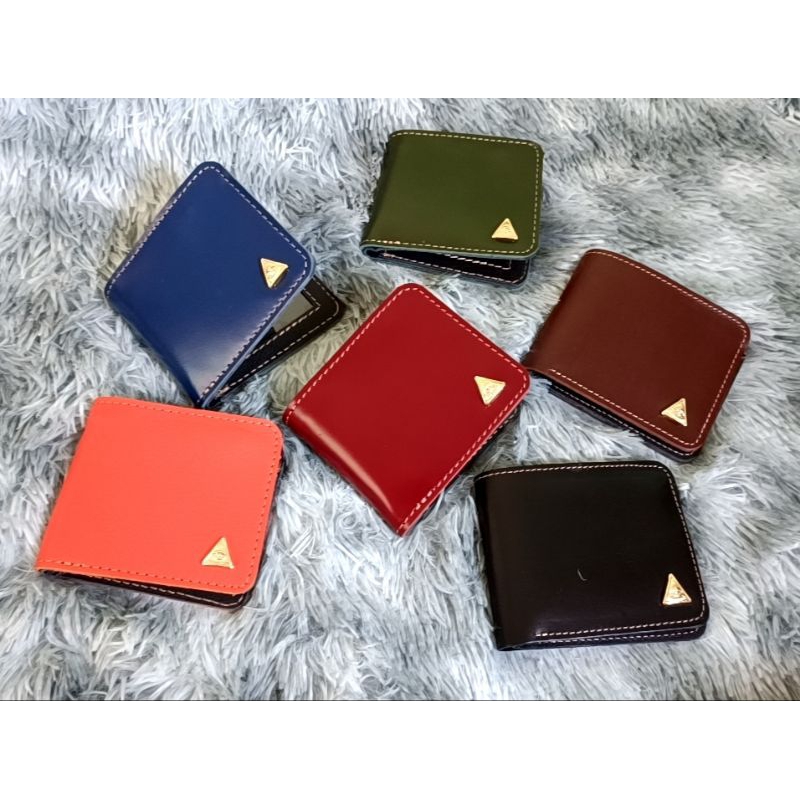 กระเป๋าผู้ชายพับหนังแท้ ( รับฟรีคาดอก1ใบ )กิ่งมีมนตร์