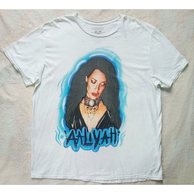 เสื้อยืดมือสอง AALIYAH