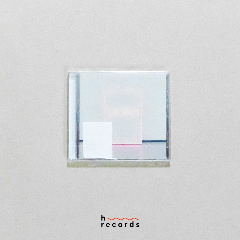 (ส่งฟรี) ซีดี The 1975 - I Like It When You Sleep, For You Are So Beautiful Yet So Unaware Of It (CD