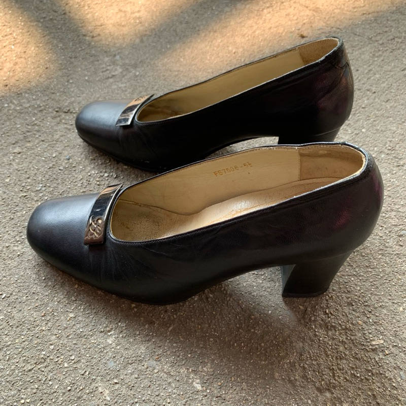 (used)รองเท้าส้นสูง สีดำ หนังแกะ ST.JAMES Eur 37 (แบรนด์แท้)