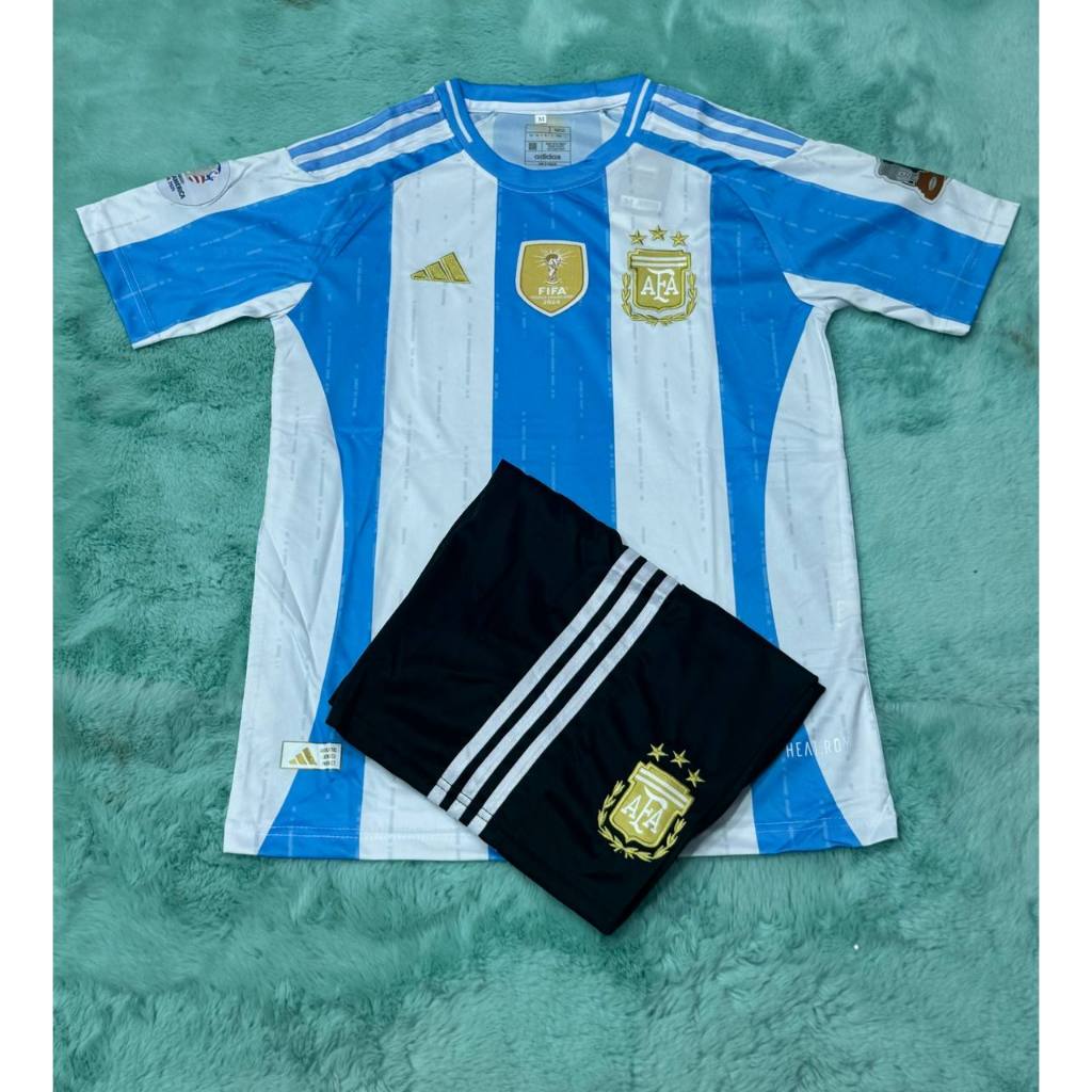 ชุดกีฬา ทีมชาติ อาเจน.Tina แขนสั้น Copa AmeriCa 2024 ชุดกิจกรรมกีฬาสำหรับผู้ใหญ่ ซื้อครั้งเดียวได้ทั้งชุด เสื้อรวมกางเกง