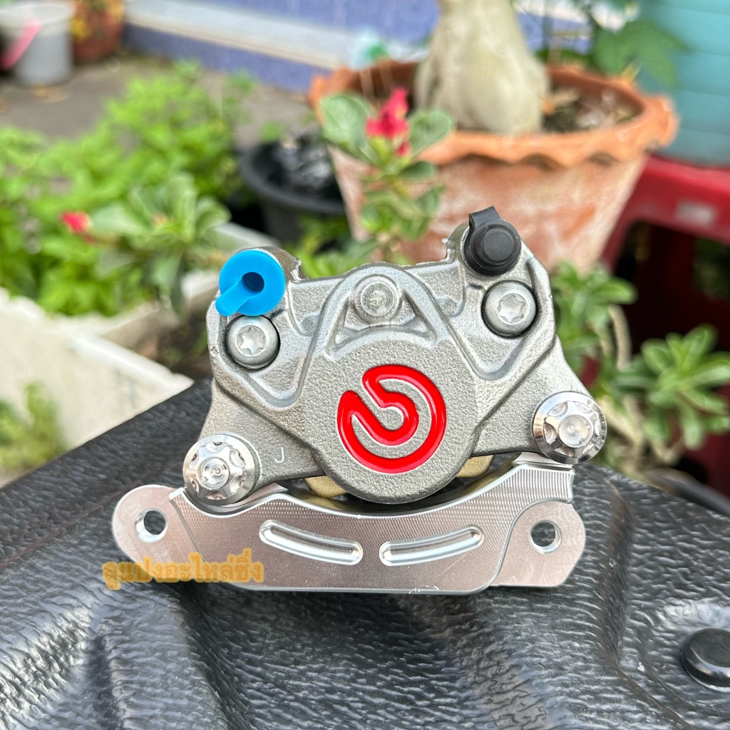 ปั้มล่างCLICK125i/SCOOPY-I/ZOOMER-X ปั้มปักข้าง/ปั้มด้วง พร้อมขาจับปั้ม+น็อตเลสหัวเฟือง ใส่โช๊คเดิมจานเดิม. #ปั้มล่าง