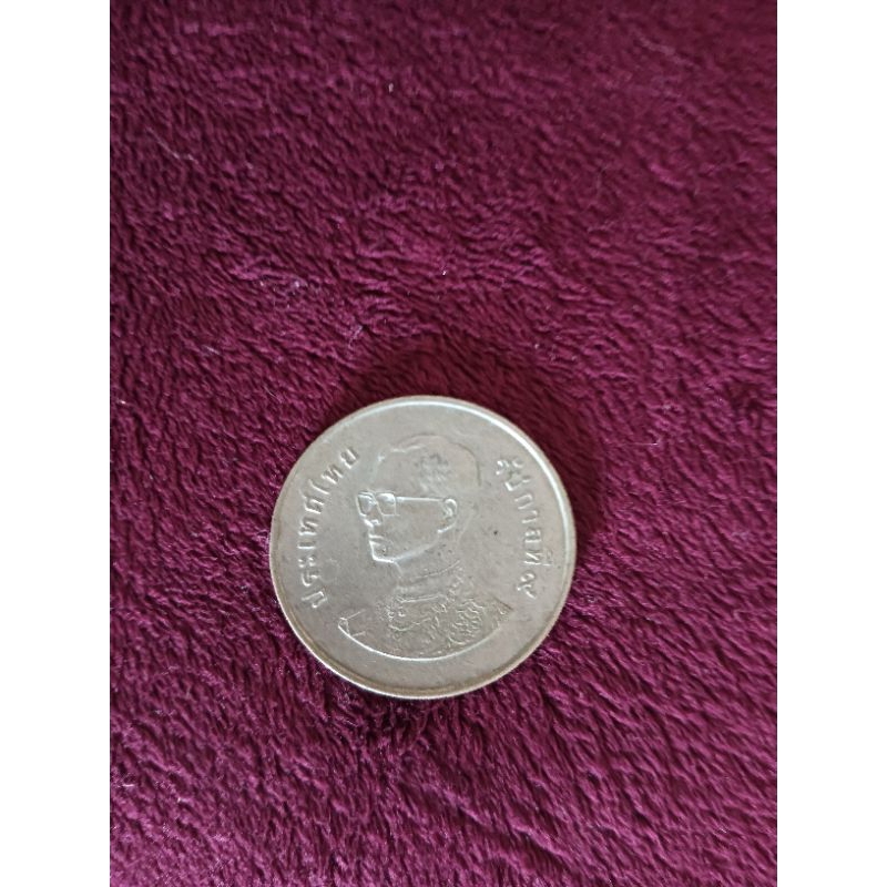 เหรียญเก่าสะสม5บาทปี2525