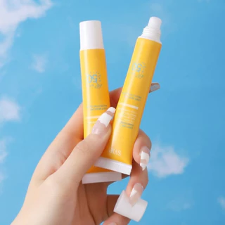 ครีมกันแดด ครีมกันแดดหน้า โลชั่นกันแดด Sunscreen SPF50+pa+++ UV ครีมปกป้องผิว 50ml ซึมไว ไม่มัน