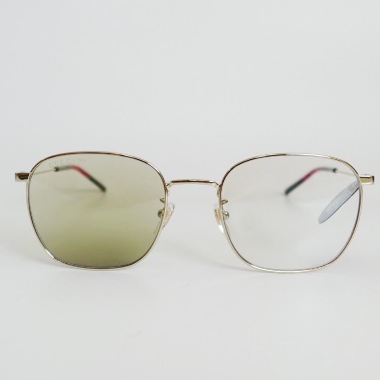 แว่น Gucci เลนส์กรองแสงสีฟ้า+เปลี่ยนสี รหัสGG0681S ทรงสวยใส่ง่ายเหมาะกับทุกรูปหน้า ของแท้100% รับประ