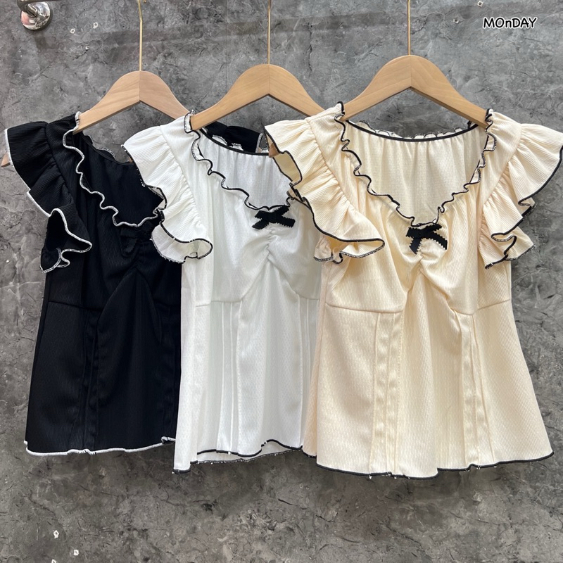 NN473 เสื้อแขนระบาย มีโบว์เล็กๆตรงอก ใส่เป็นปาดไหล่ได้