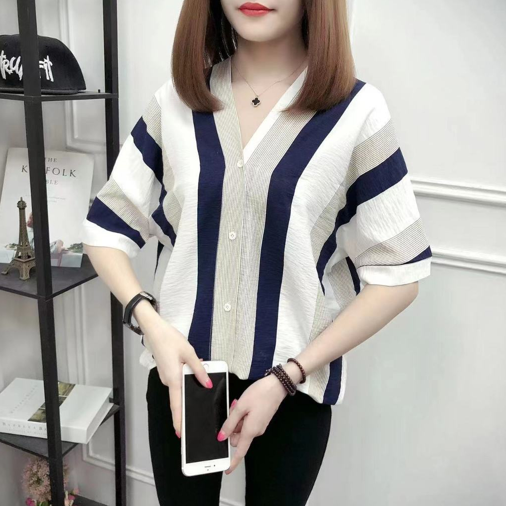เสื้อสาวอวบลายทางNO.M003 คอวี ผ่ากระดุมหน้าแขนสั้น เเบบแฟชั่นพร้อมส่ง