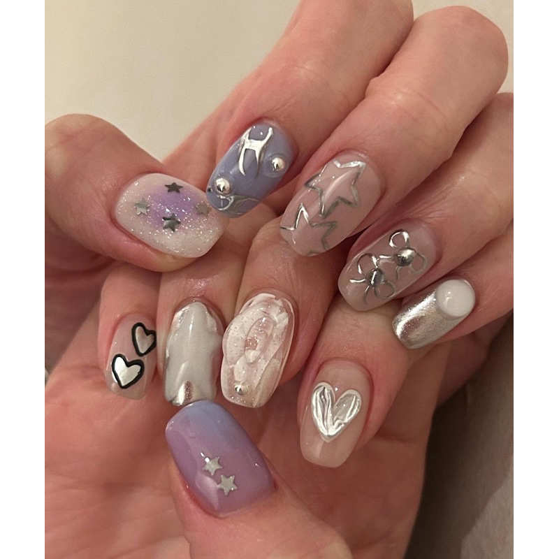 Y2K nail art design🫧✨