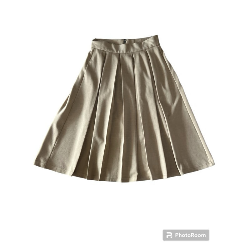 GUกระโปรงผ้ายืดมือสองของแท้100%รหัส(360)