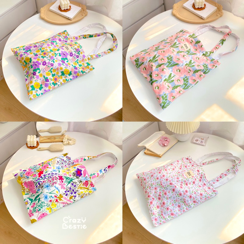 Crazy Bestie🌷กระเป๋าผ้าสะพายไหล่ มีหลายลาย (CB58)