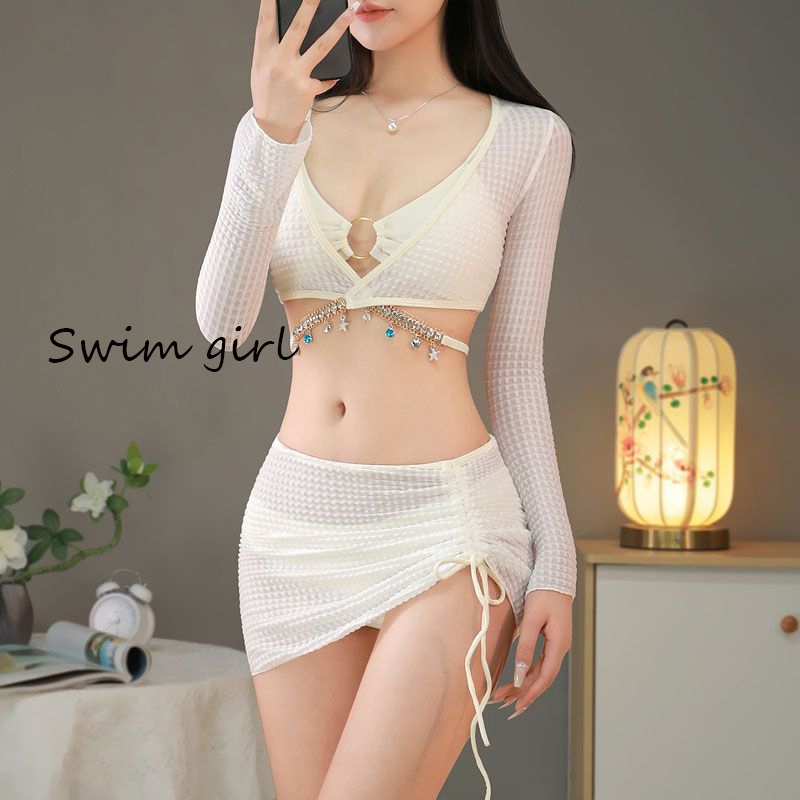 swim girlบิกินี่4ชิ้น ชุดว่ายน้ำผู้หญิง White Bikini แฟชั่นสไตล์ใหม่ การออกแบบเชือกรูด#0213