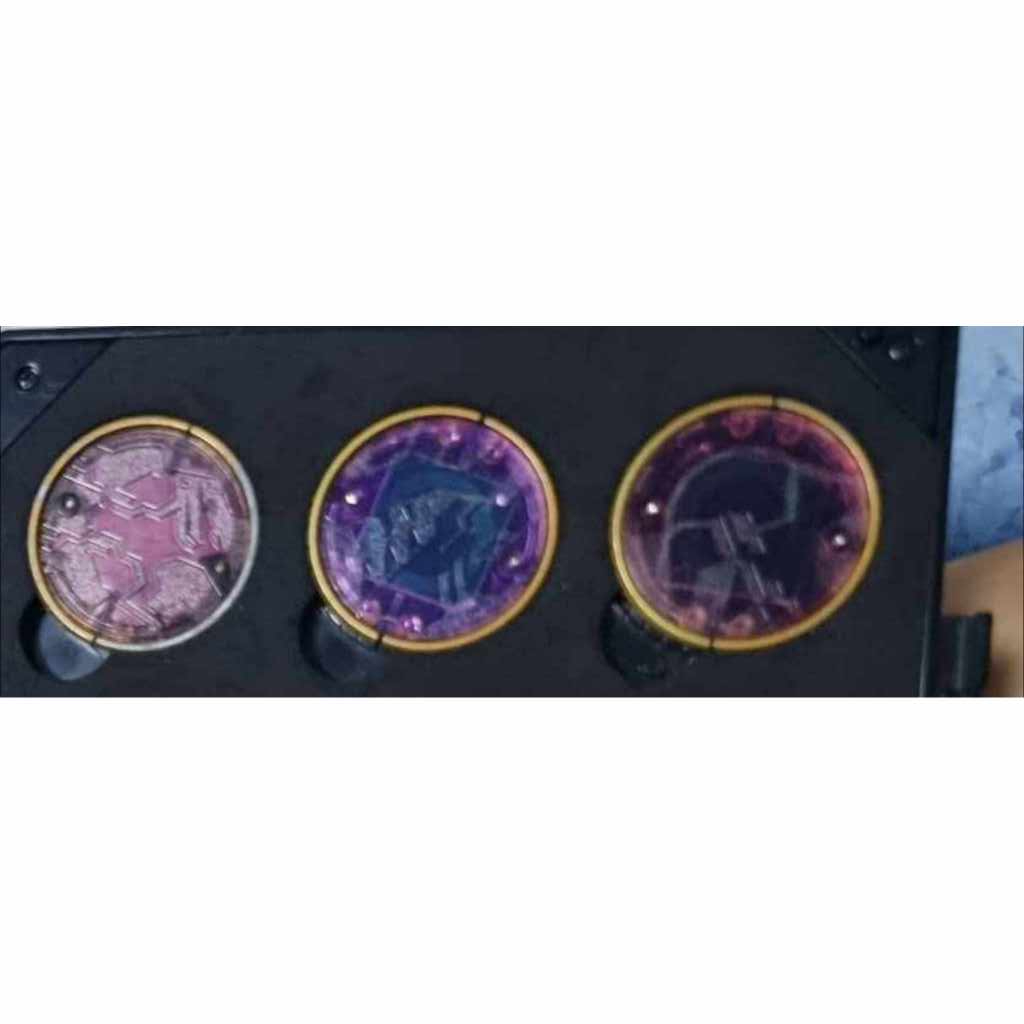 Medal ooo Combo Putotyra เหรียญโอส คอมโบไดโนเสาร์