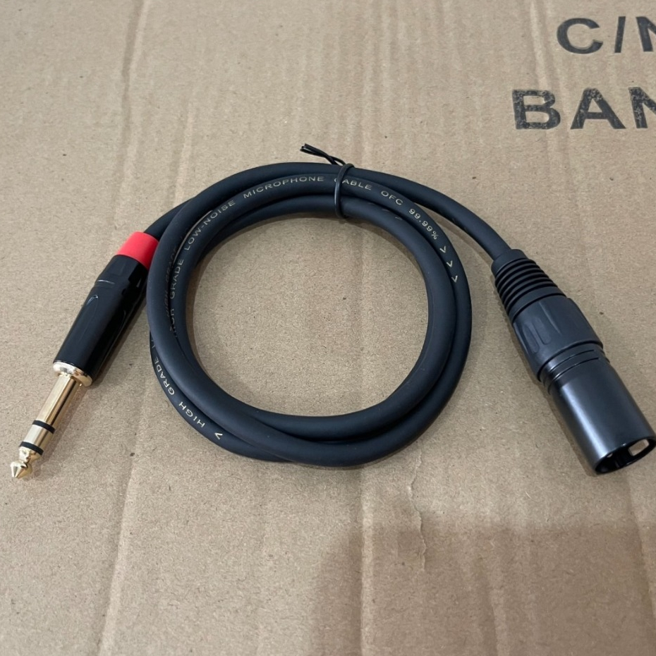 สายสัญญาณดิจิตอลหัวแจ็ค 6.5 mm to XLR ขนาดความยาว 1 เมตร ใช้สายสัญญาณทองแดงแท้อย่างดี พร้อมประกอบหัวแจ็คเข้ารูปพร้อมใช้