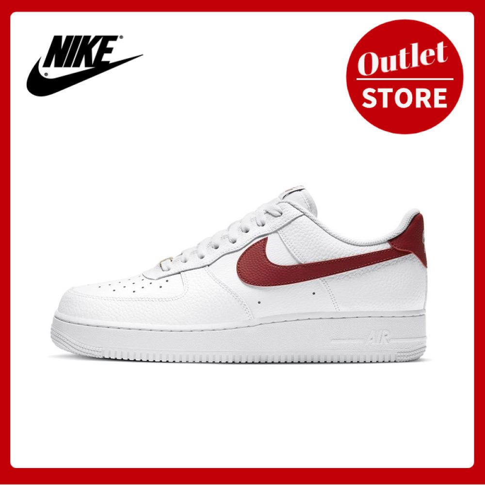 [100% Original]Nike Air Force 1 ทีมสีแดงกองทัพอากาศหนึ่ง Cowhide คลาสสิกรองเท้าผ้าใบผู้ชายรองเท้าสีขาวสีแดง CZ0326-100