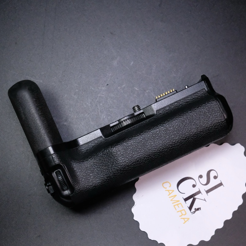 VG-XT3 ( Battery Grip For XT-3 ) (มือสอง)